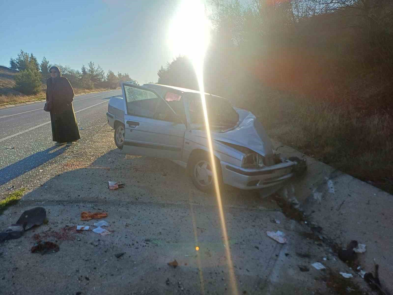 Bilecikte çift taraflı trafik kazası: 2 yaralı