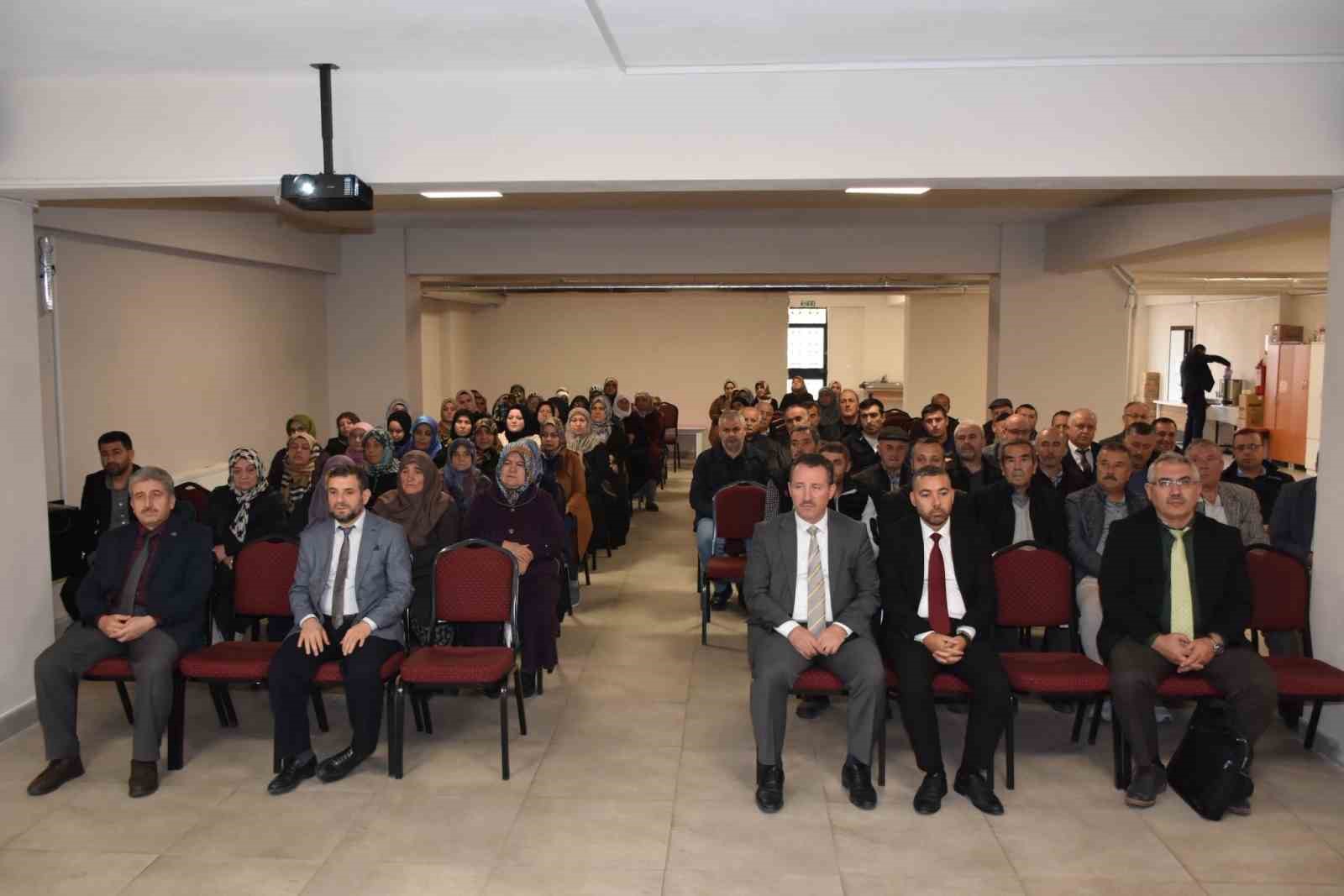 Bilecikte umre hazırlık semineri