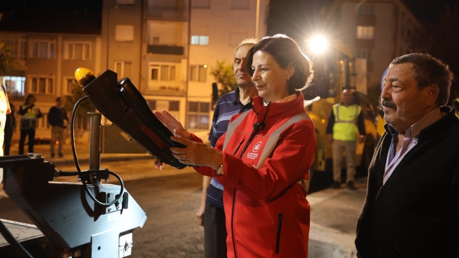 Ayşe Ünlüce Türkiye genelinde ilk 5 büyükşehir belediye başkanı arasında yer aldı