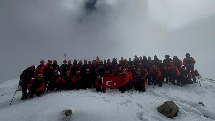 Eskişehir AFAD ekipleri arama kurtarma kampına katıldı