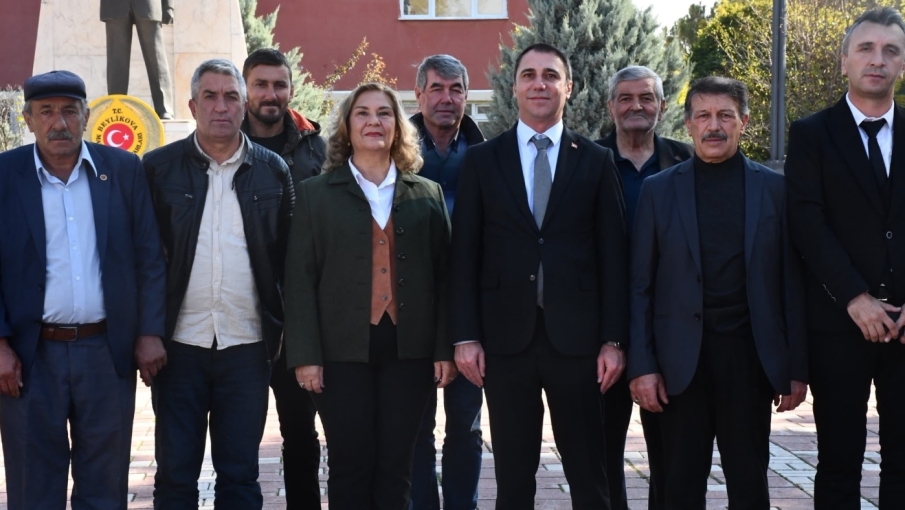 Beylikova'da muhtarlar bir araya geldi: Mahallelerin sorunları masaya yatırıldı