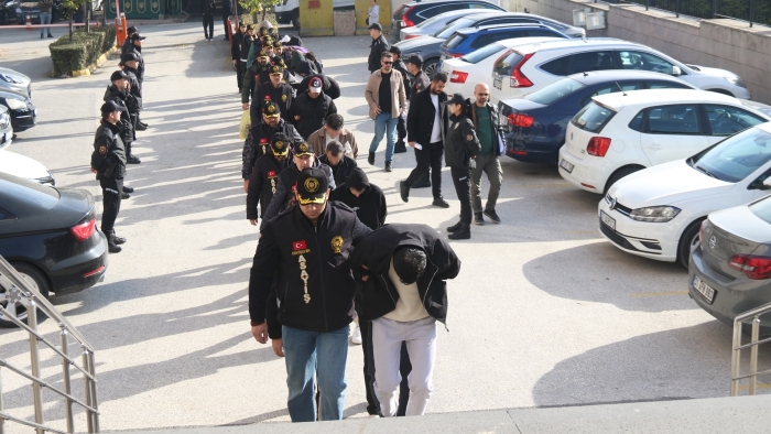Eskişehir merkezli fuhuş operasyonunda 18 tutuklama