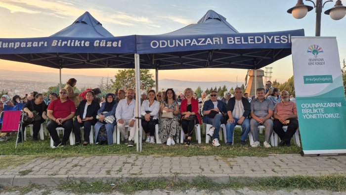 Odunpazarı’nda yaz şenliği coşkusu: “Mahalle meclisleri kentimizin temel direğidir”