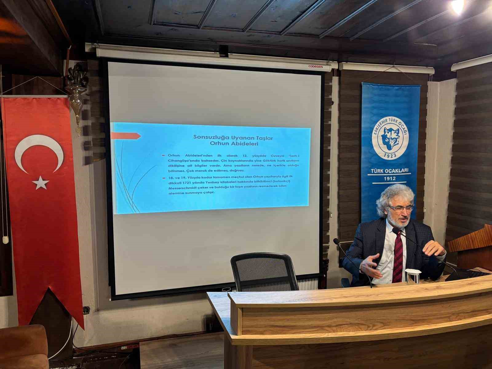 21. Yüzyılda Türk Dünyası Vizyonu ve Ortak Alfabe hakkında konuşuldu