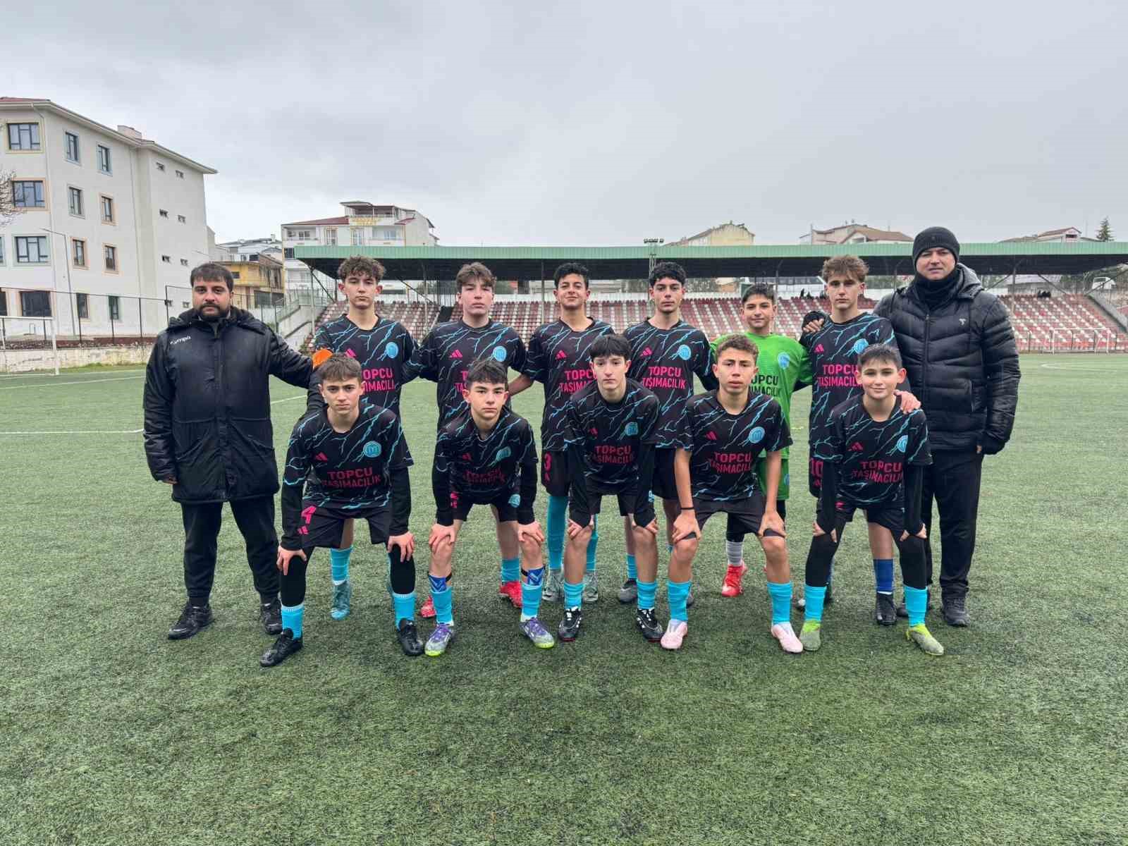 7de 7 yapan Osmanelispor liderliğini sürdürdü