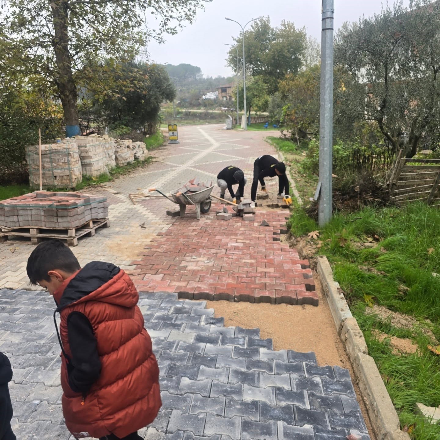Bakım ve onarım çalışmaları ile yollar daha güvenli hale getiriliyor