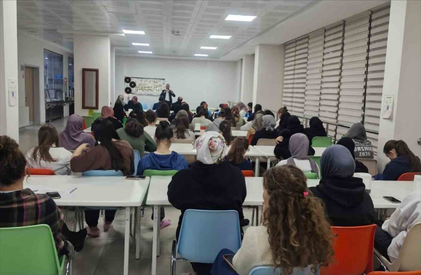 Bilecikte öğrencilere üç aylar programı düzenlendi