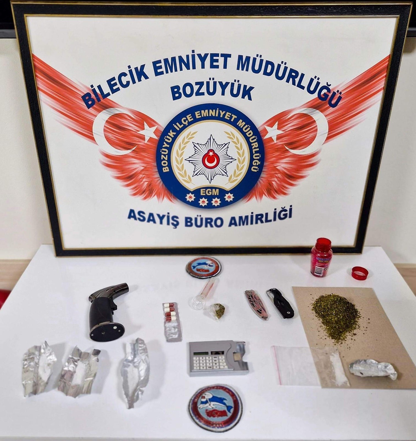 Bilecikte uyuşturucu operasyonu: 3 gözaltı