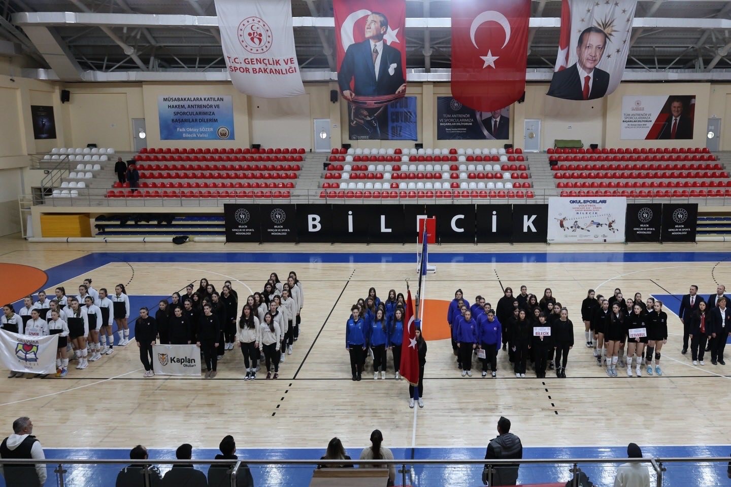 Bilecikte voleybol grup müsabakaları başladı
