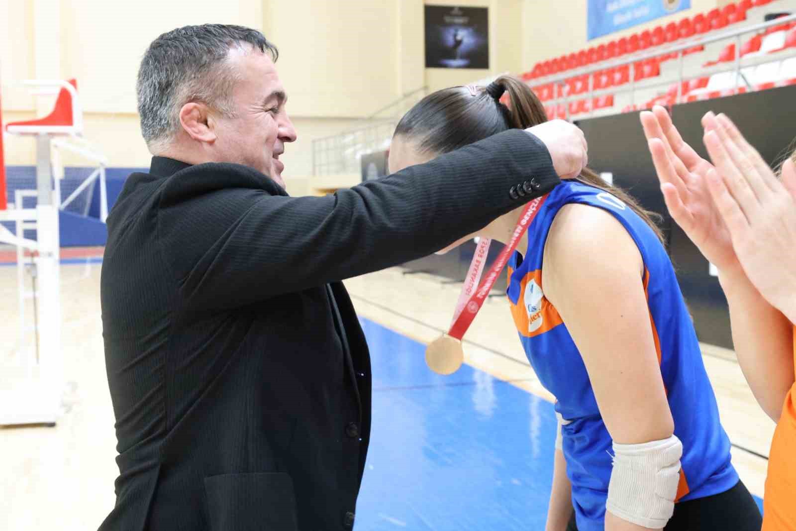 Bilecikte voleybol grup müsabakaları tamamlandı