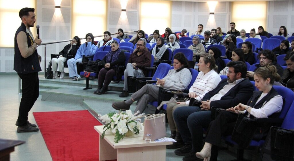 DPÜde sanal riskler ve akran zorbalığı ile mücadele ele alındı