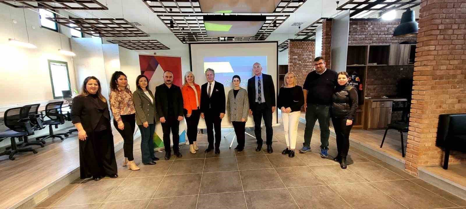 Eskişehirde gönüllülük projelerine destek