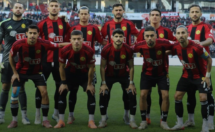 Eskişehirspor evinde dağıldı