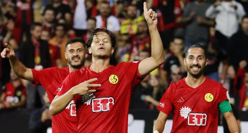 Eskişehirspor ilk maçta ilk para cezasını aldı!