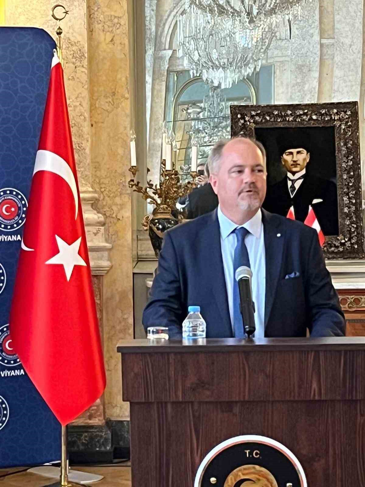 ESOGÜ Hukuk Fakültesi Öğretim Üyesi, Avrupa Bilimler ve Sanatlar Akademisine üye seçildi