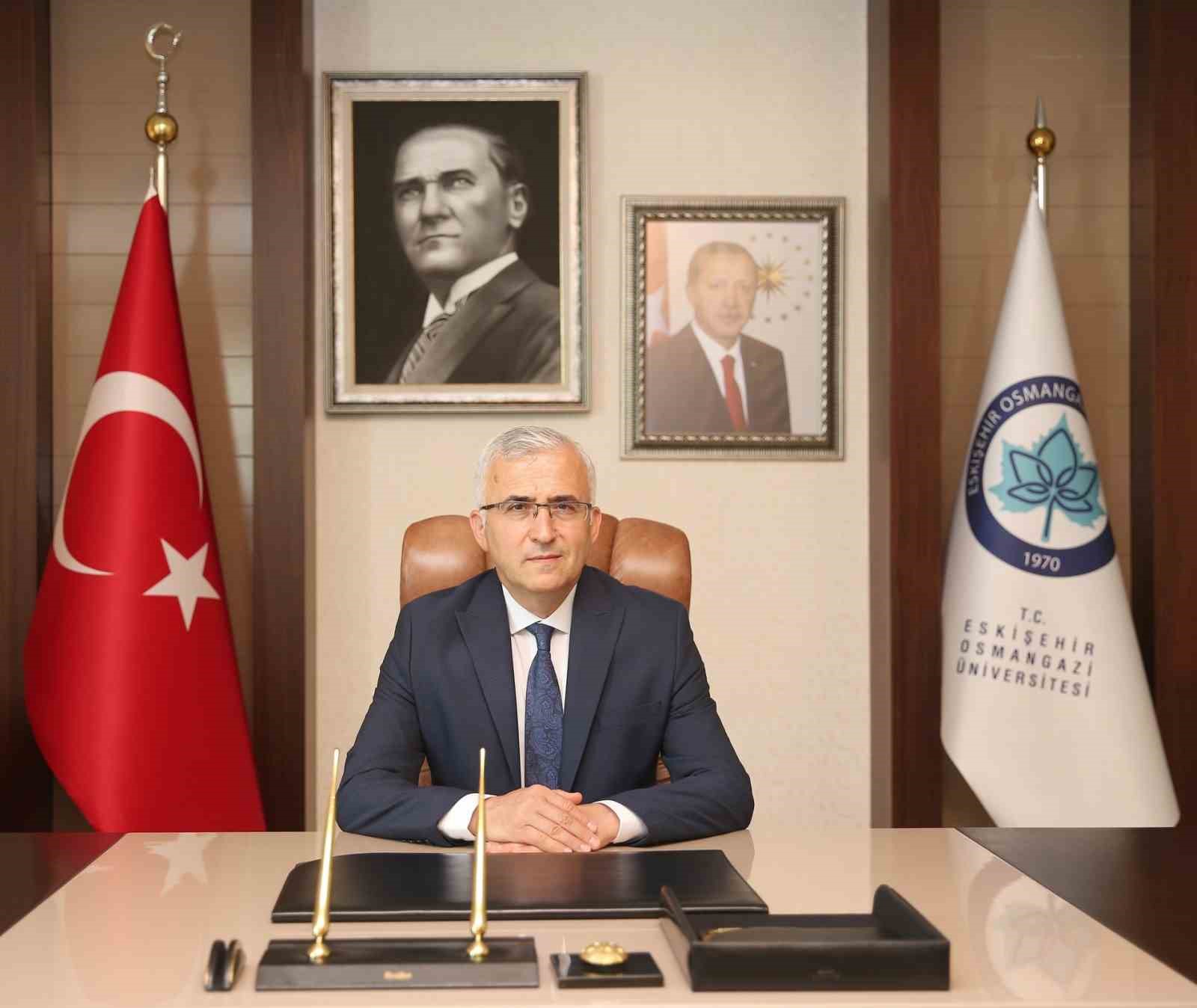 ESOGÜ Rektörü Kamil Çolaktan Ramazan Bayramı mesajı