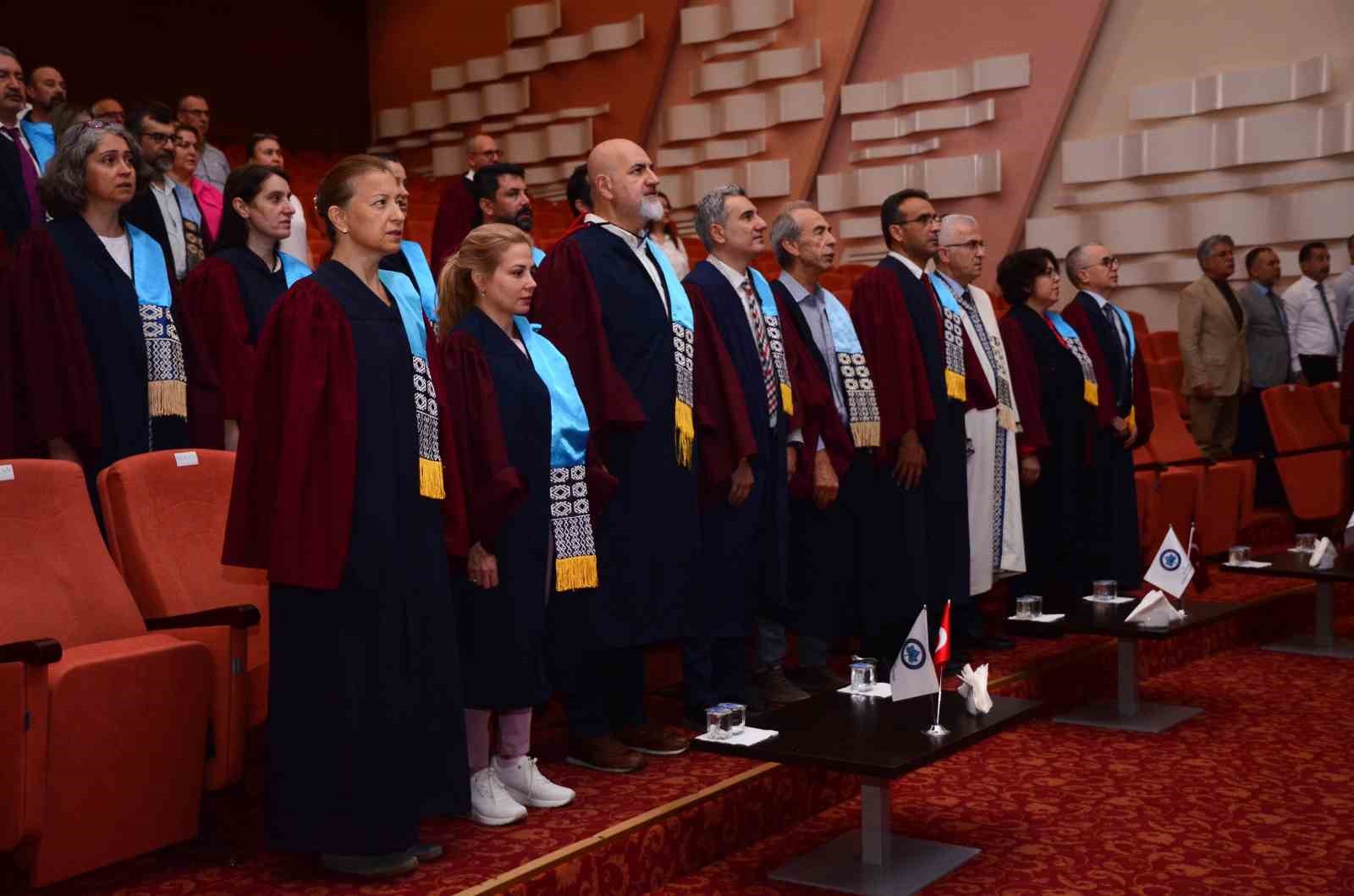 ESOGÜ'de 15 Temmuz Demokrasi ve Milli Birlik Günü Anma Programı