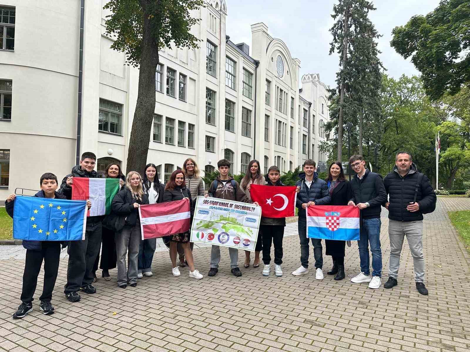 Gediz Altınkent Ortaokulu, Erasmus+ projesiyle Letonyada
