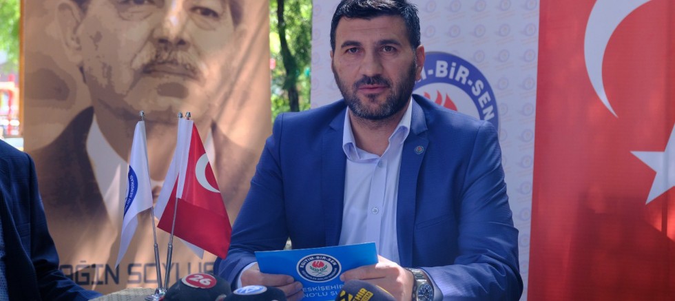 İbrahim Akar: Okullarda temizlik personeli sorunu var!