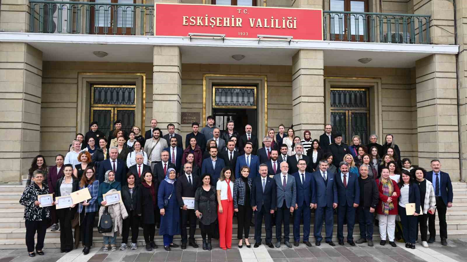 Kanserle mücadele eden kadınlar yaşadıkları zorlu süreci anlattı