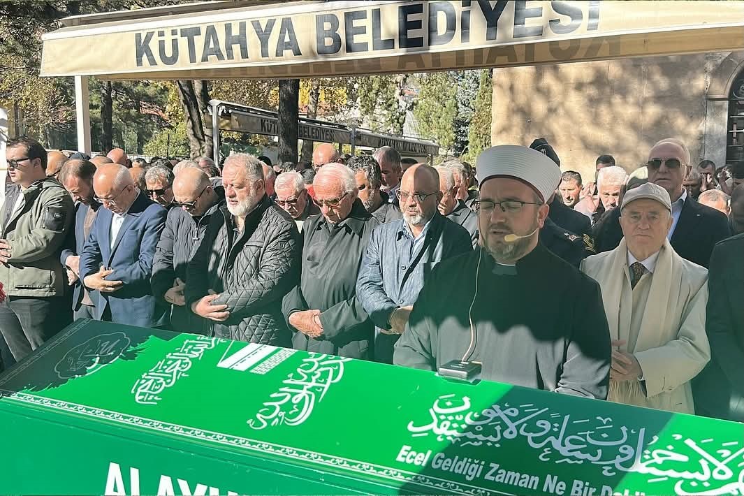 Kütahya OSBnin duayen ismi Bekir Eskioğlu son yolculuğuna uğurlandı