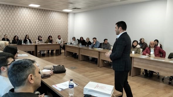 Kütahyada rehber öğretmenlere ve psikolojik danışmanlara Objektif Testler Atölyesi eğitimi