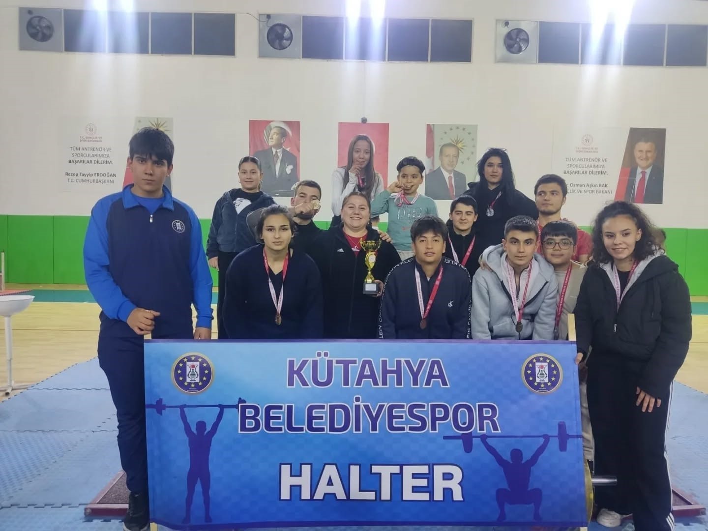 Kütahyalı haltercilerinden büyük başarı