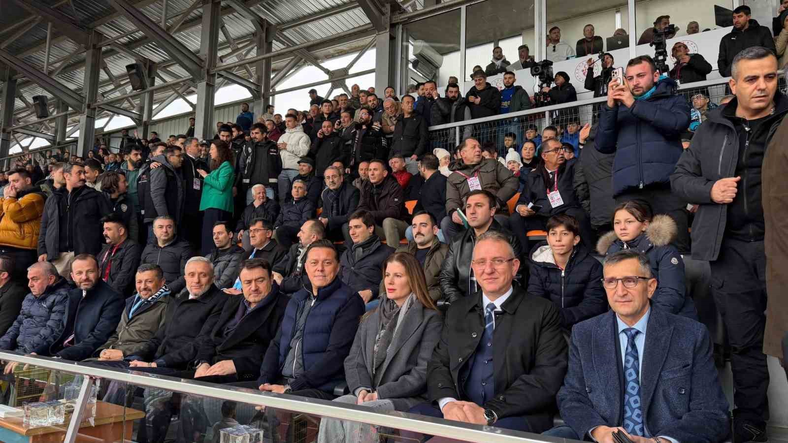 Kütahyaspordan Eskişehirspor maçı sonrası şampiyonluk mesajı