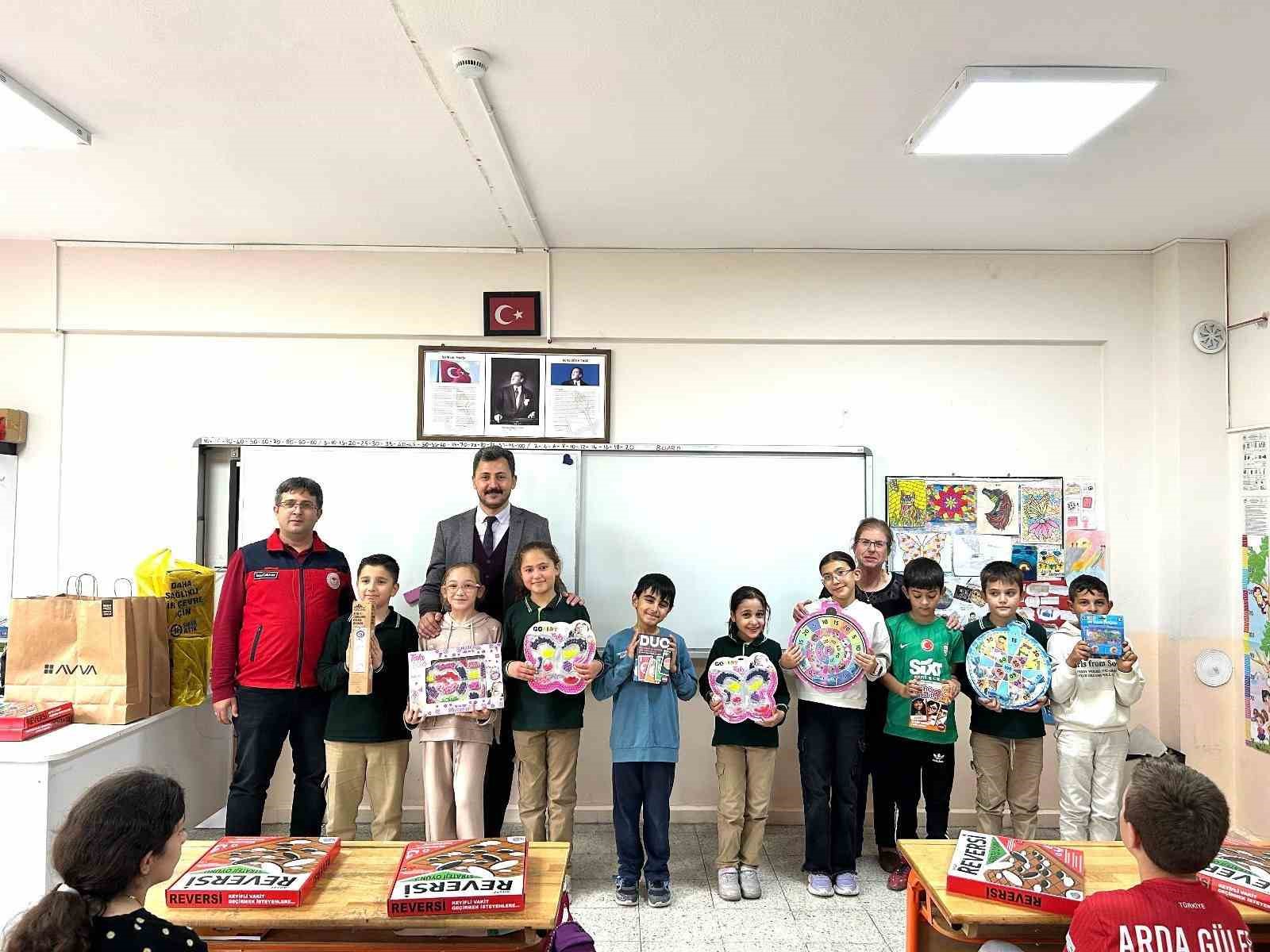 ‘Lider Çocuk Kampı bilgi yarışmasıyla sona erdi