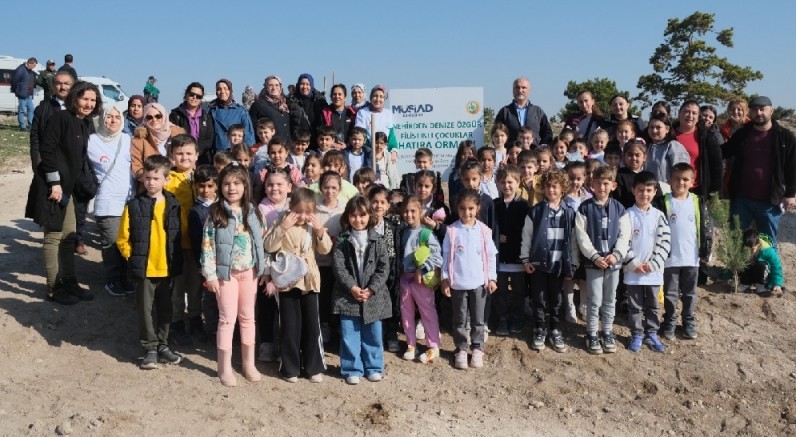 MÜSİAD Eskişehir Şubesinden Özgür Filistin Hatıra Ormanı