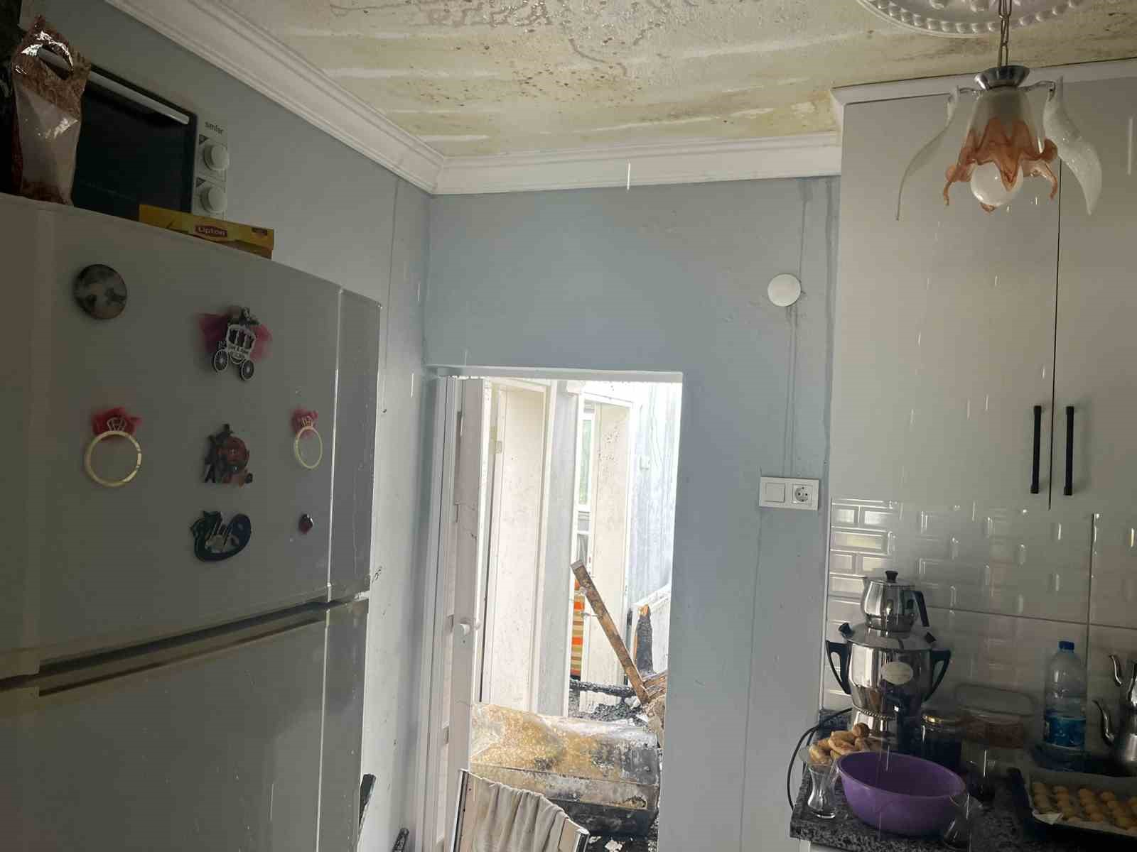 Osmanelide ev yangını: Eşyalar kullanılamaz hale geldi