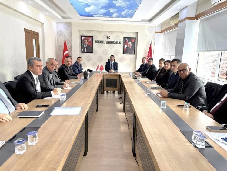 Osmanelinde İlçe İdare Şube Başkanları Toplantısı yapıldı