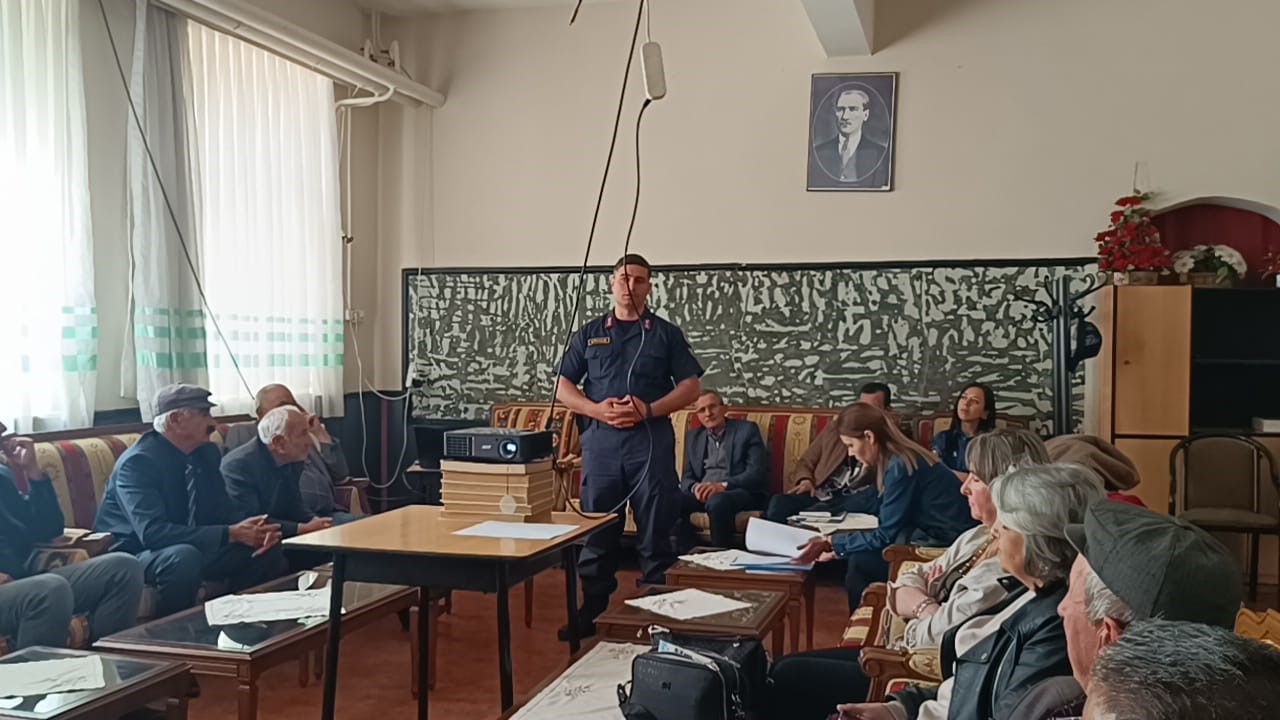 Muhtarlara yönelik hizmet içi eğitim programı düzenlendi