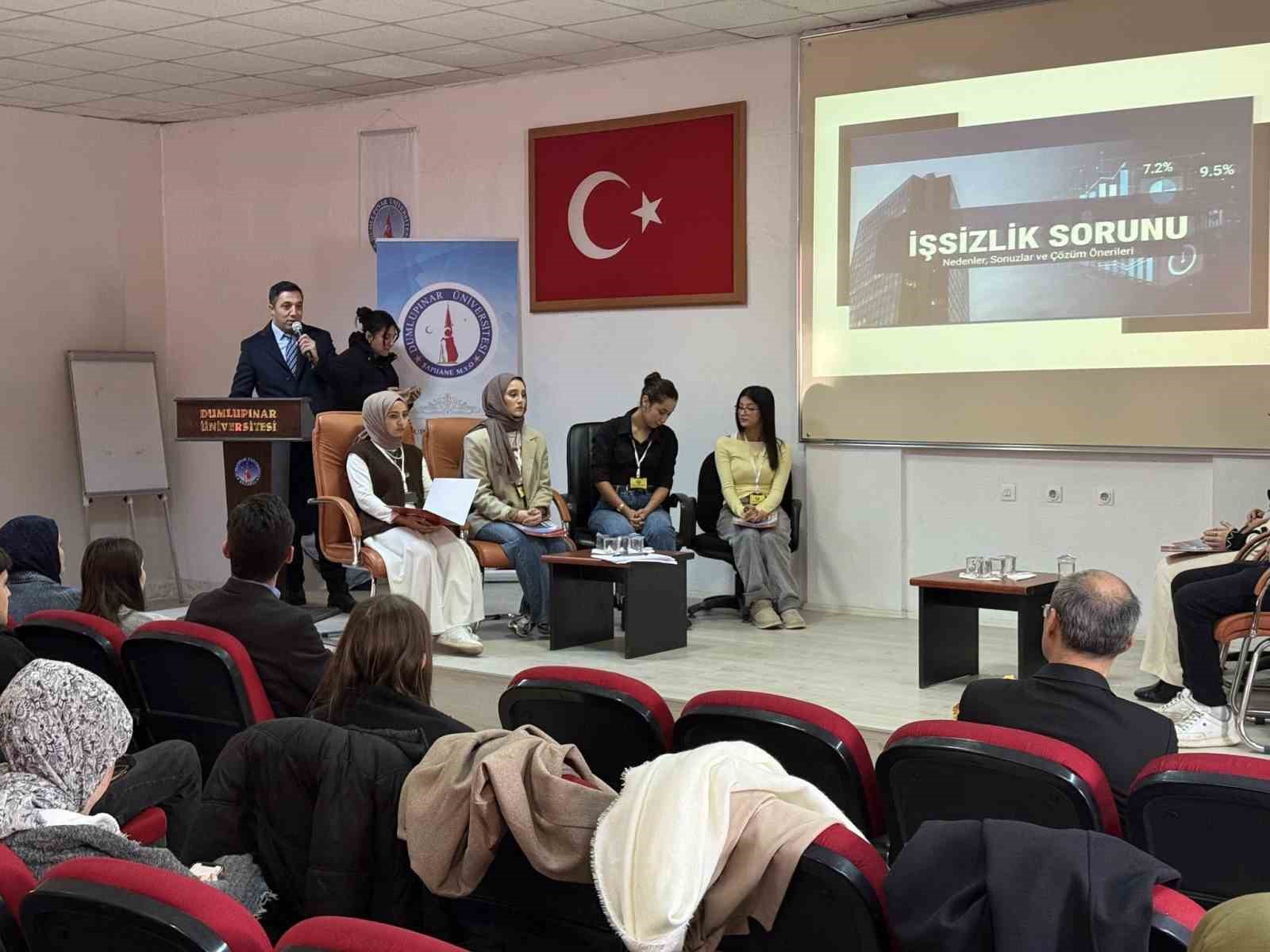 Şaphane MYOda Sosyo-Ekonomik Analiz ve Politika Geliştirme Öğrenci Çalıştayı