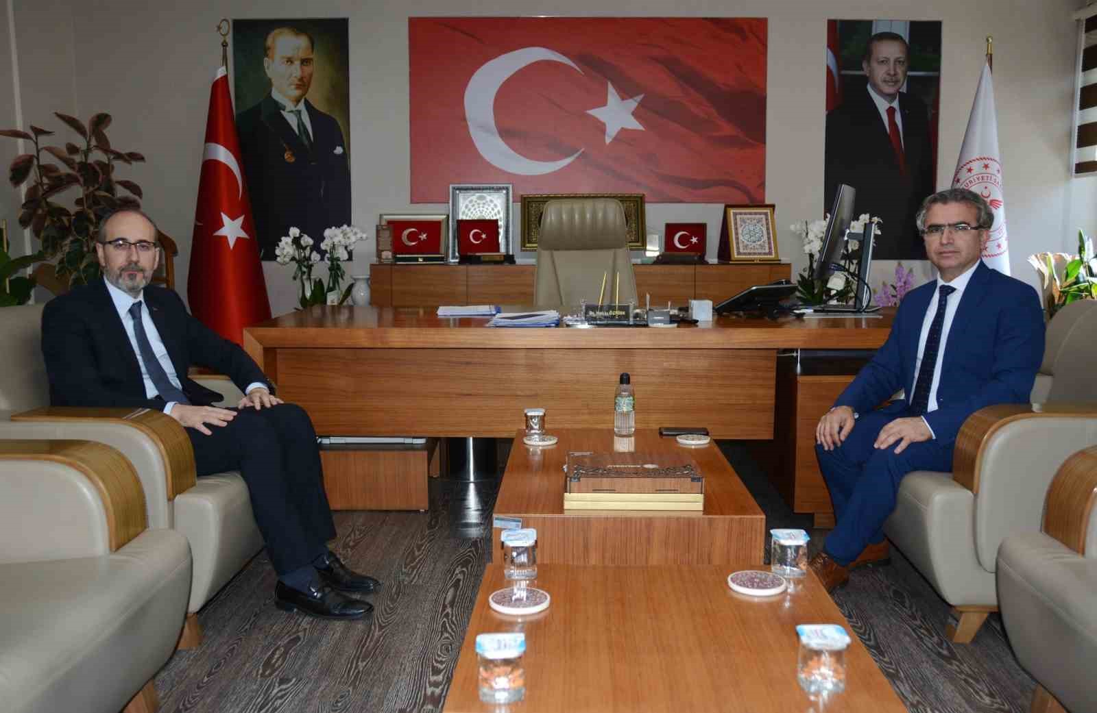 Savcı Karabacaktan, Öztürke veda ziyareti