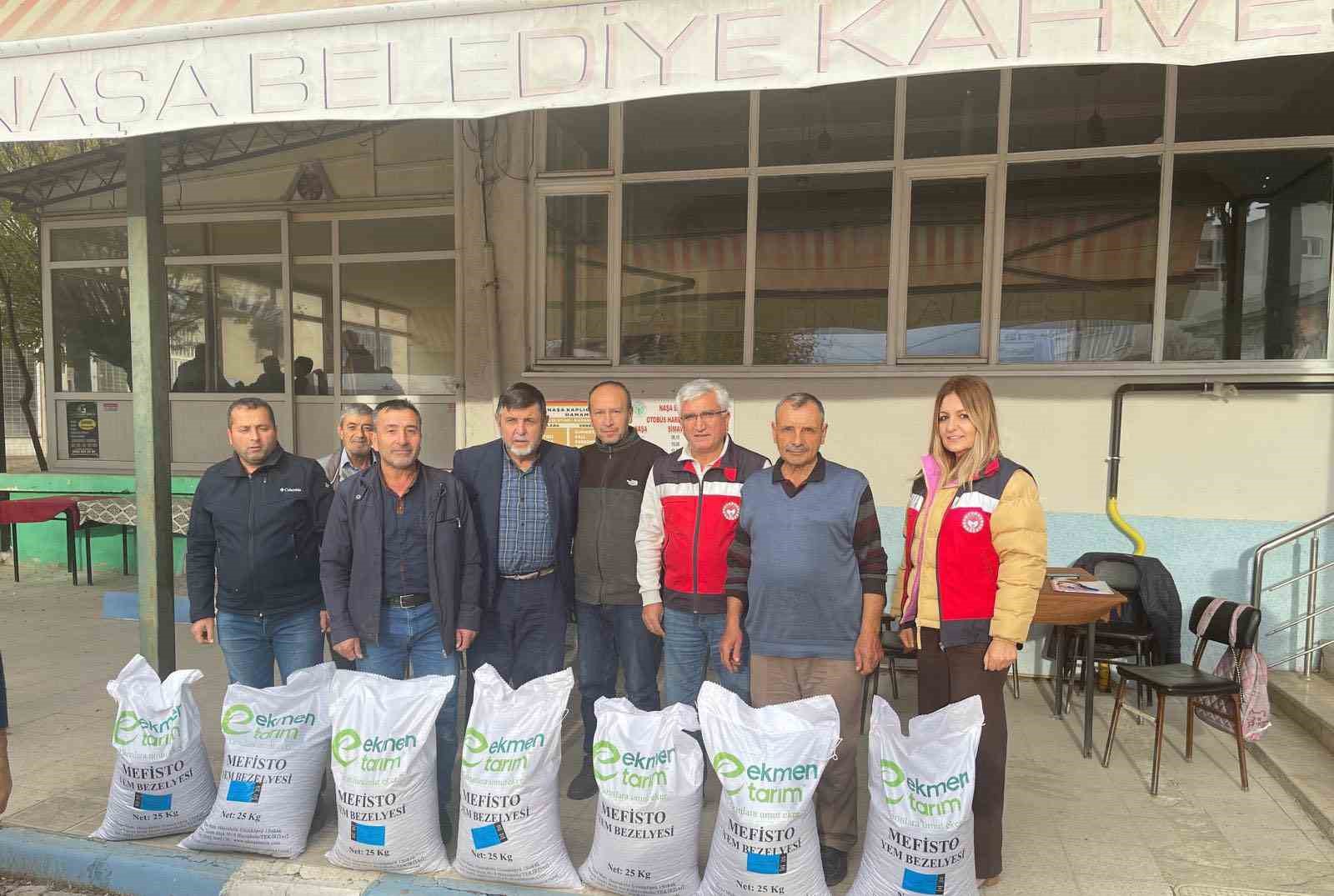 Simavda 39 üreticiye yem bezelyesi tohumu desteği