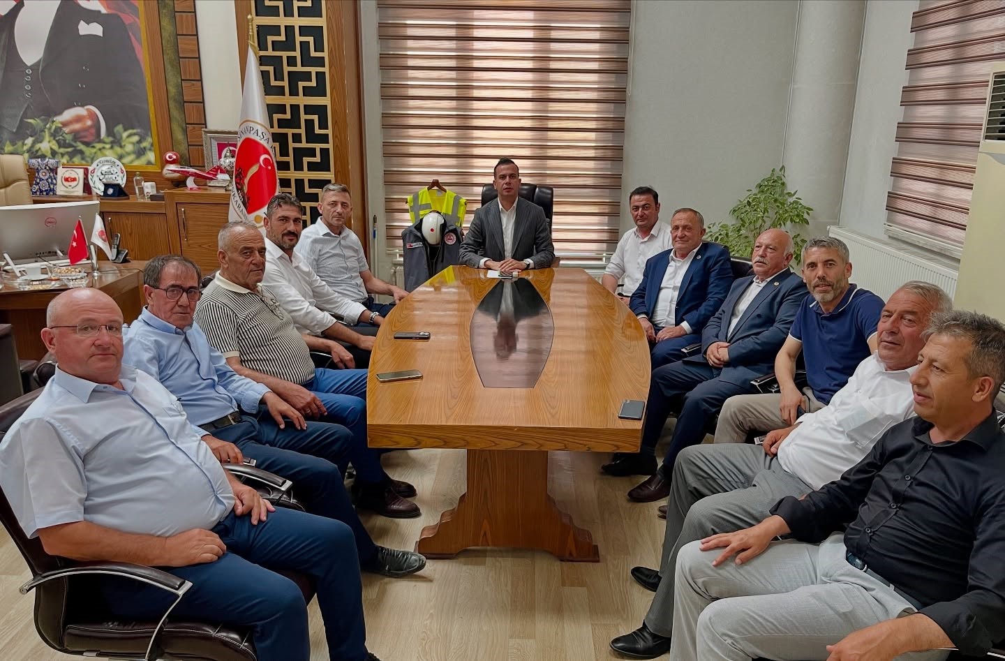 Sinanpaşada yangın risklerine karşı alınacak önlemler değerlendirildi