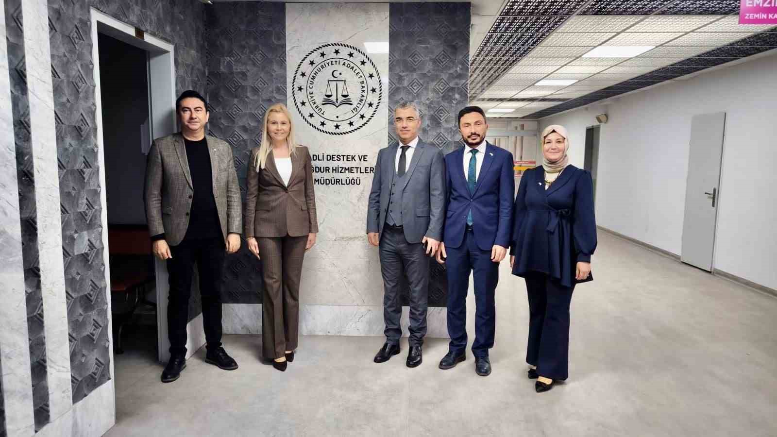 Adliyeye çocuk bekleme ve oyun odası kütüphanesi kuruldu