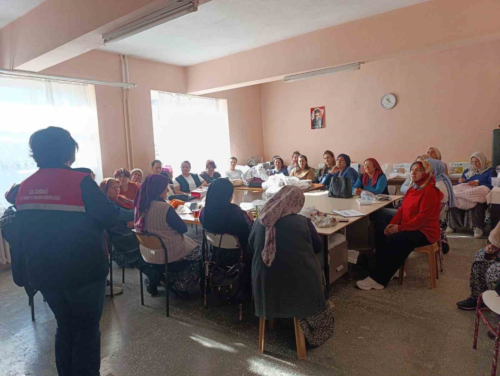 Afyonkarahisarda 2025 yılında 512 çiftçi toplantısı yapıldı