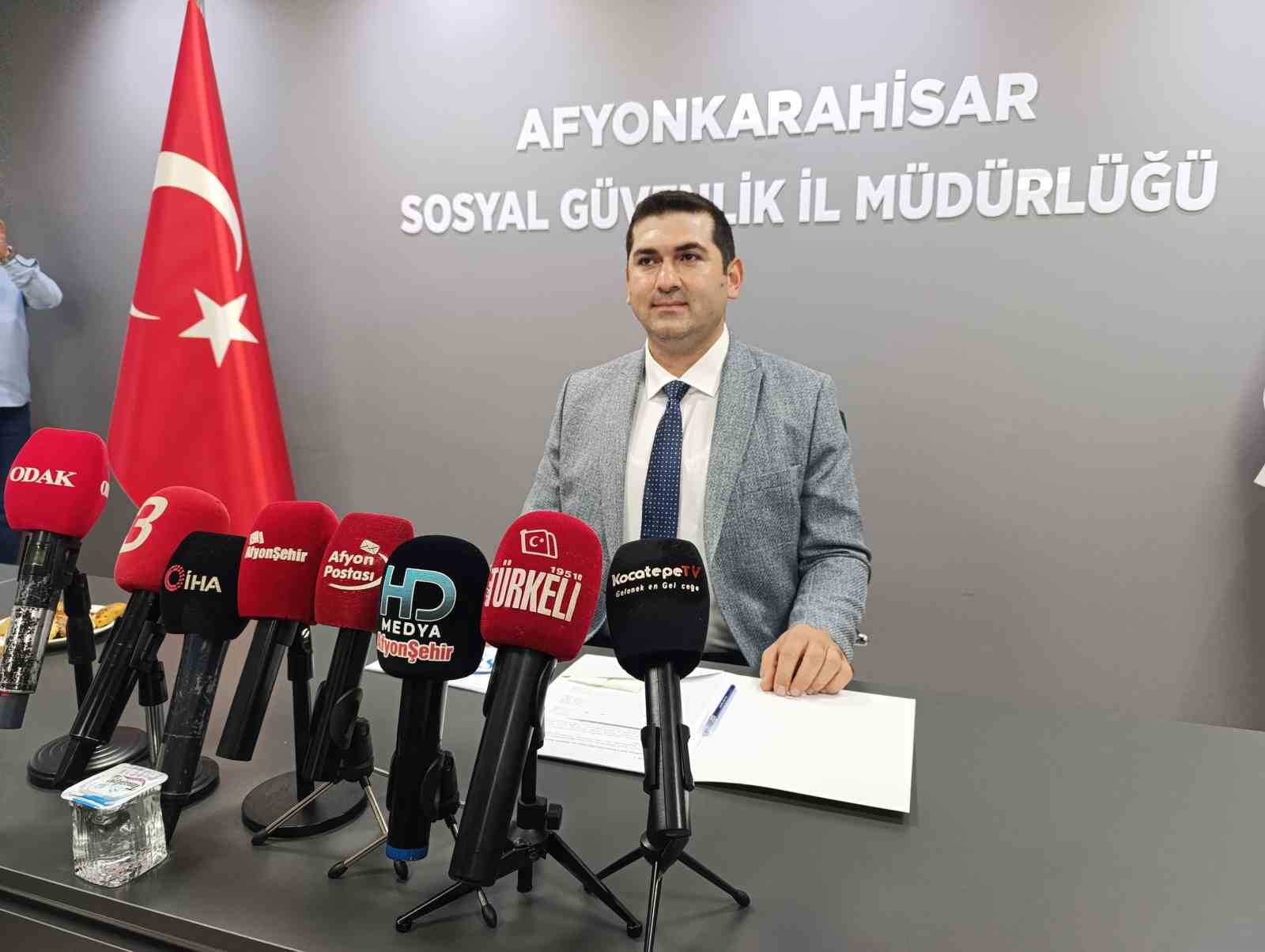 Afyonkarahisarda 255 bin sigortalı çalışan ve 145 bine yakın emekli var