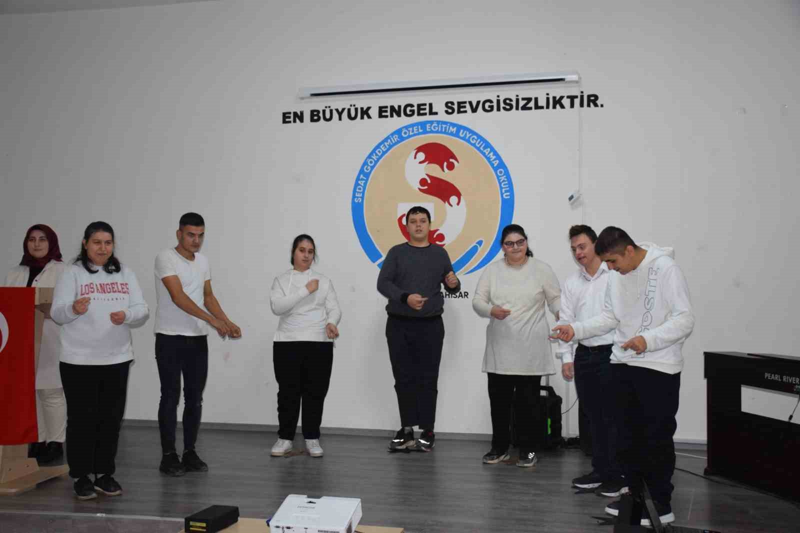 Afyonkarahisar'da 3 Aralık Dünya Engelliler günü farkındalık programı