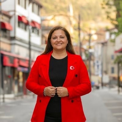 AK Partiye geçeceği söylenilen Köksal: Bulunduğum yerdeyim parti içinde beni istemeyenlere inat hiçbir yere gitmiyorum