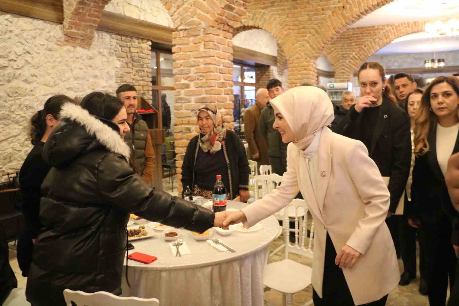 Ülkemizin geleceğini güvenle şekillendirmeye devam edeceğiz