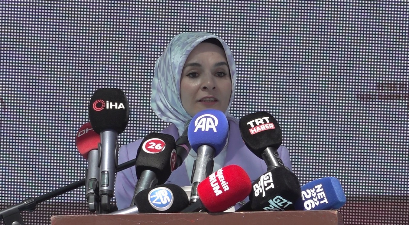Bakan Göktaş: Türkiyede 29 bin 615 yaşlımız yatılı bakım hizmetinden faydalanıyor