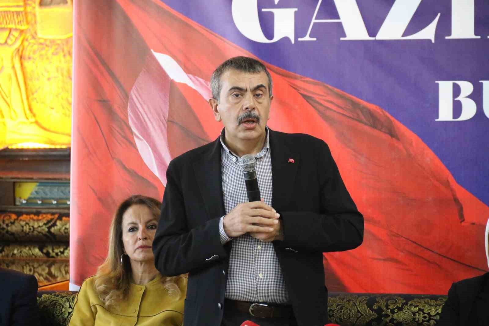 Bakan Tekin: Terör örgütünün insanları kandırabileceği argüman kalmadı