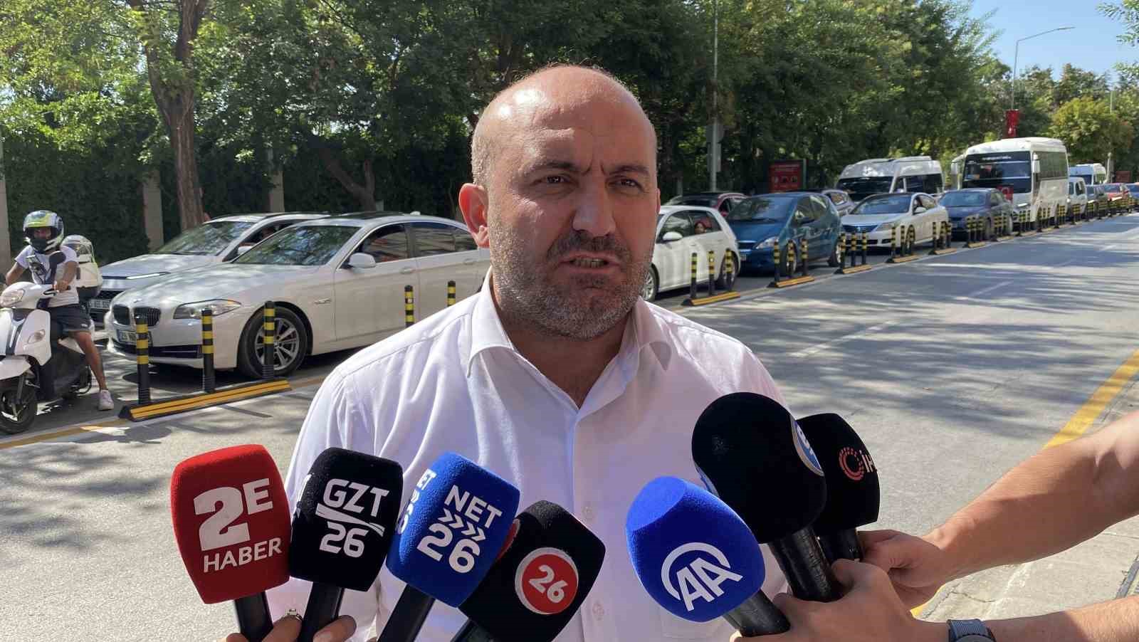 Başkan Albayrak: Bu dubaları boydan boya yapmanın anlamı ne?