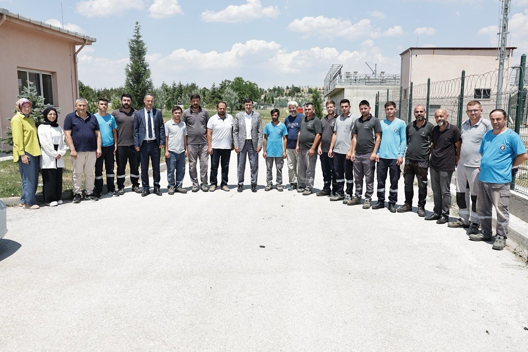 Başkan Kahveci'den Atık Su Arıtma Tesisi personeline teşekkür ziyareti
