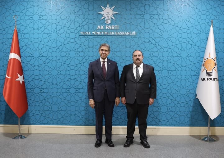 Başkan Hamamcı devam eden ve planlanan projelerle ilgili Ankarada görüşmeler yaptı