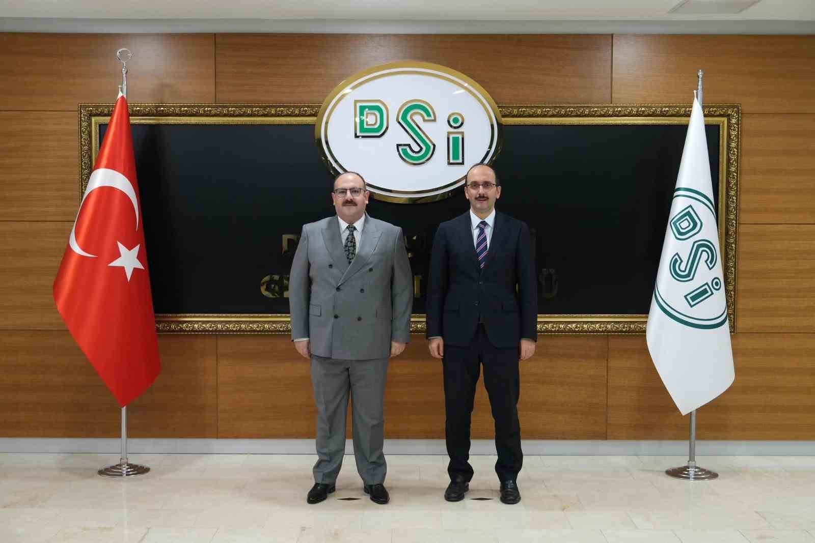 Başkan Hamamcı'dan AK Parti ve DSİ'ye ziyaret