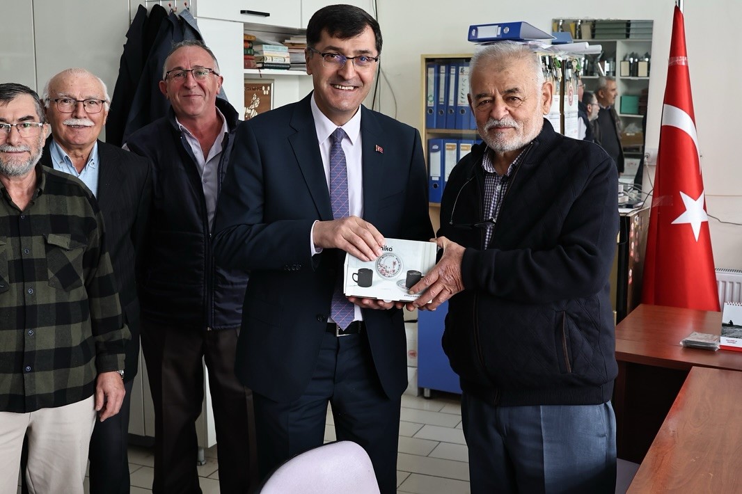 Başkan Kahveciden Arı Yetiştiricileri Birliğine ziyaret